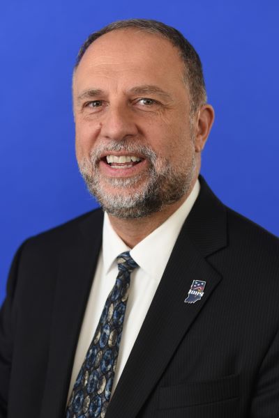 Kraig Kinney, Commission Chair